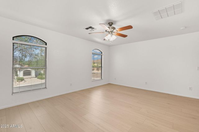 2503 W GAMBIT Trail, Phoenix, AZ 85085