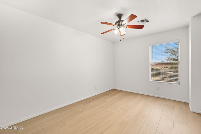 2503 W GAMBIT Trail, Phoenix, AZ 85085