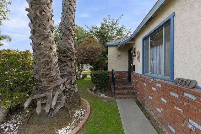 5851 Premiere Avenue, Lakewood, CA 90712