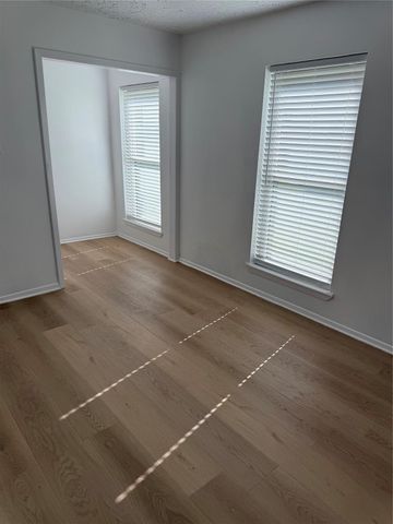 6649 Westwick Drive, Houston, TX 77072