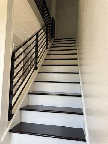 6649 Westwick Drive, Houston, TX 77072