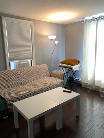 2 Saint Germain Street 2L, Quincy, MA 02184