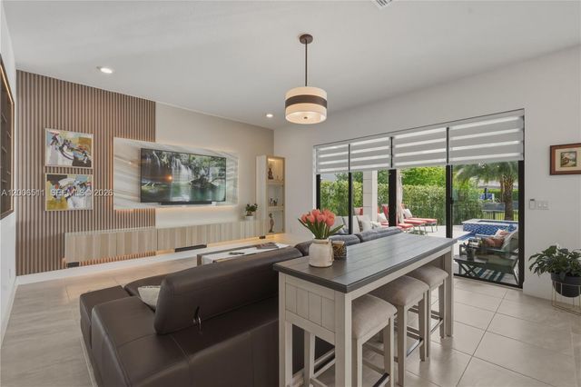10730 Oceano Way, Parkland, FL 33076