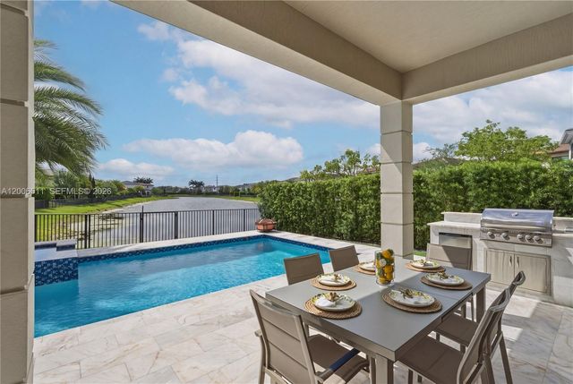 10730 Oceano Way, Parkland, FL 33076