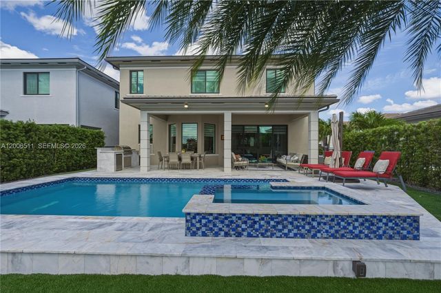 10730 Oceano Way, Parkland, FL 33076