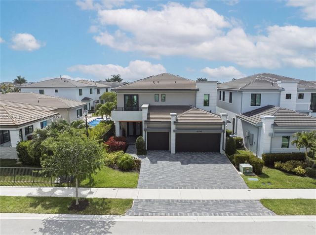 10730 Oceano Way, Parkland, FL 33076