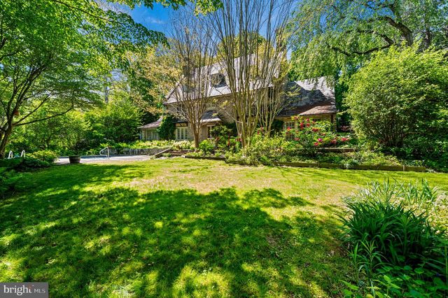 7700 LINCOLN DR, Philadelphia, PA 19118
