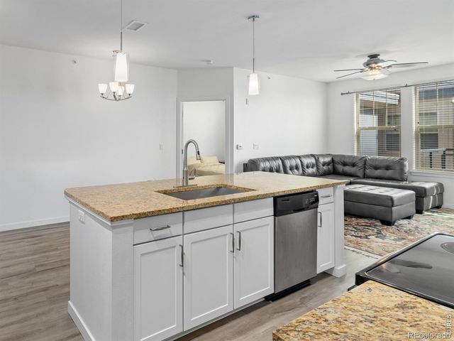 13598 Via Varra 409, Broomfield, CO 80020