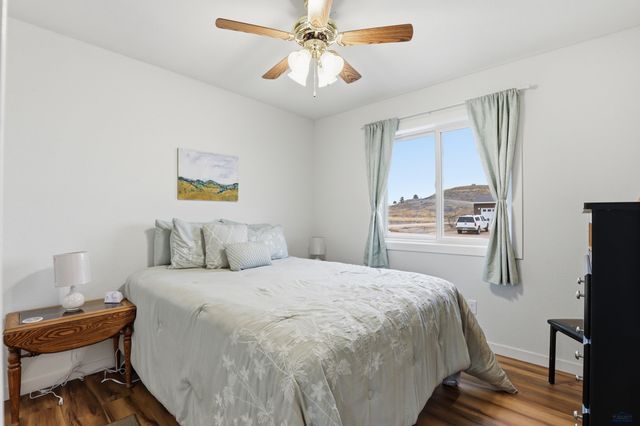 855 MARIE ST, Hermosa, SD 57744