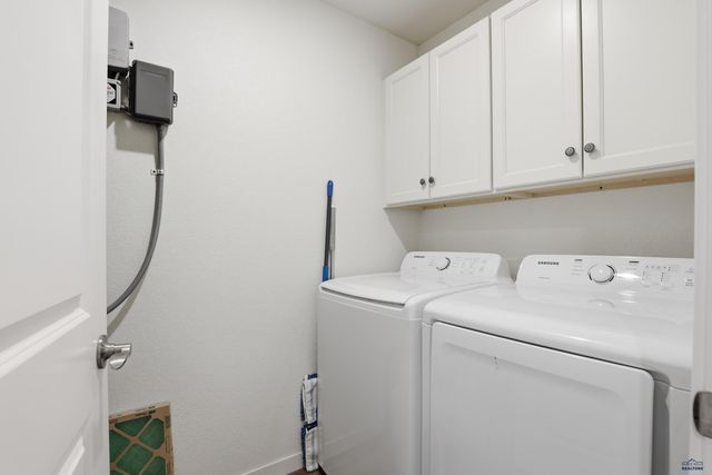 855 MARIE ST, Hermosa, SD 57744