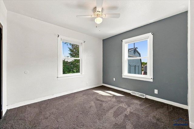 712 N West Boulevard, Rapid City, SD 57701