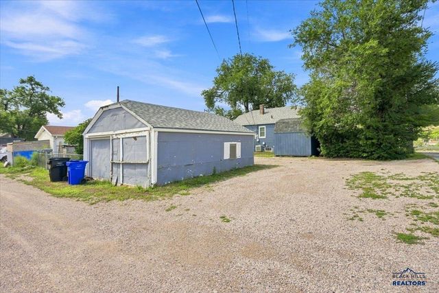 712 N West Boulevard, Rapid City, SD 57701