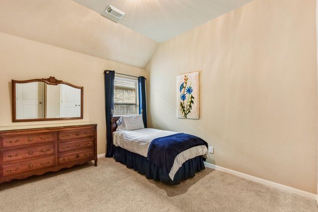 303 Flagstone CT, Cedar Park, TX 78613