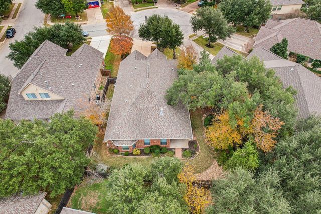 303 Flagstone CT, Cedar Park, TX 78613