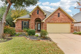 303 Flagstone CT, Cedar Park, TX 78613