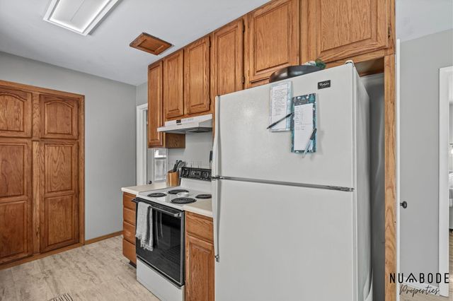 3447 Chippewa Drive, Norton Shores, MI 49441