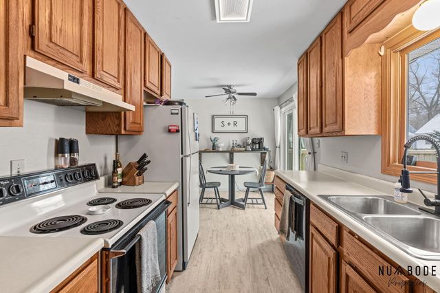 3447 Chippewa Drive, Norton Shores, MI 49441