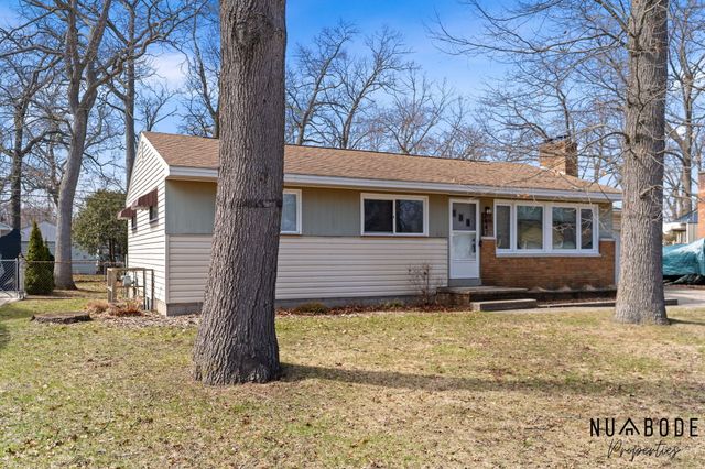 3447 Chippewa Drive, Norton Shores, MI 49441