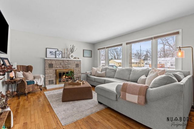 3447 Chippewa Drive, Norton Shores, MI 49441