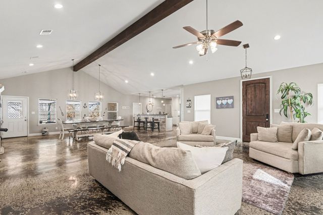 227 Amanda Drive, Weatherford, TX 76088