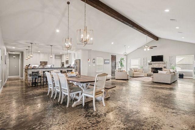 227 Amanda Drive, Weatherford, TX 76088