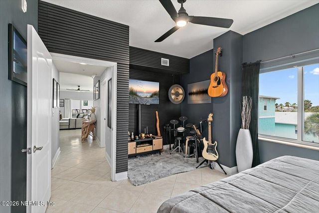 1236 1ST Street N 305, Jacksonville Beach, FL 32250