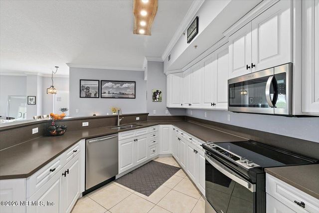 1236 1ST Street N 305, Jacksonville Beach, FL 32250