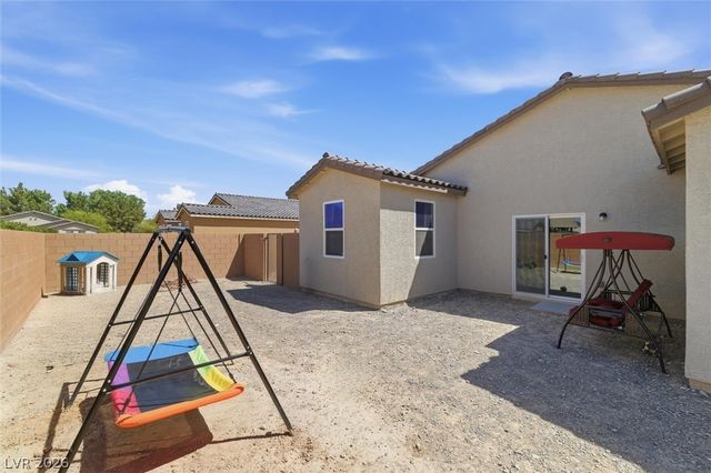 3966 East Kenosha Way, Pahrump, NV 89061