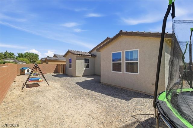 3966 East Kenosha Way, Pahrump, NV 89061