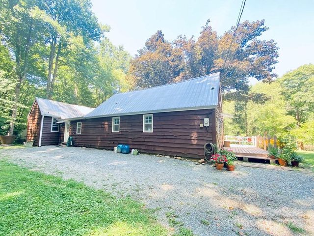 100 Crosspatch Drive, Bryson City, NC 28713