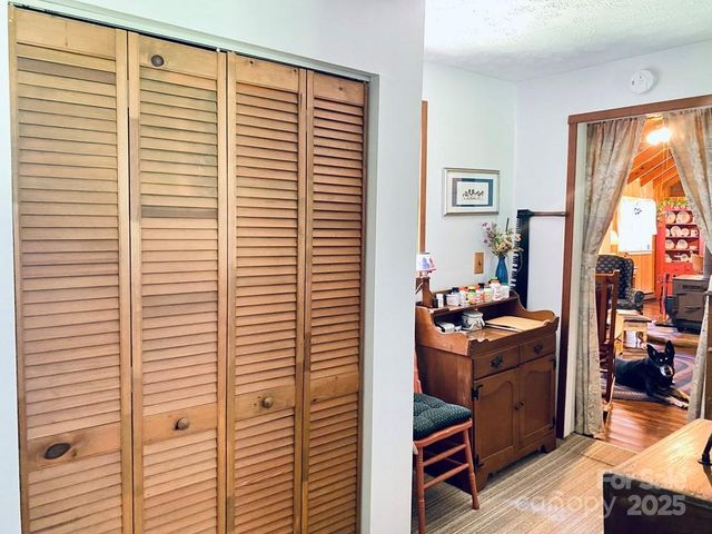 100 Crosspatch Drive, Bryson City, NC 28713