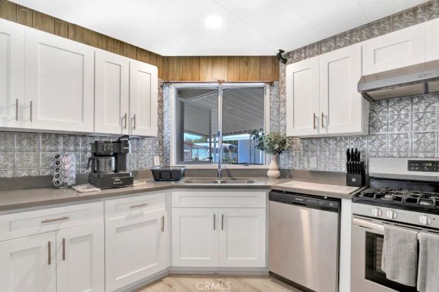 15750 Arroyo 212, Moorpark, CA 93021