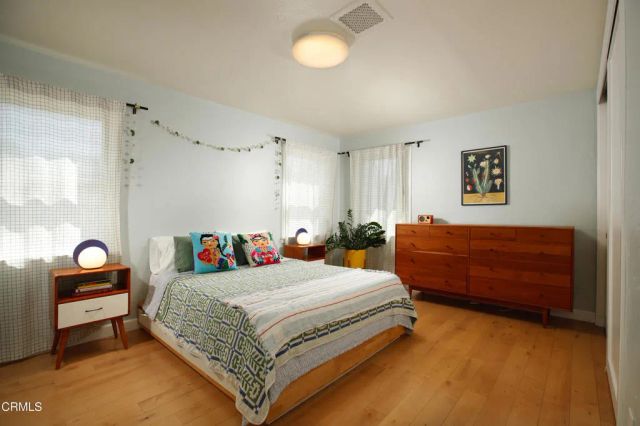 2901 W Oak Street, Burbank, CA 91505