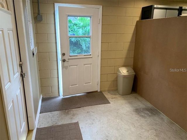 270 E LAKE AVENUE, Longwood, FL 32750