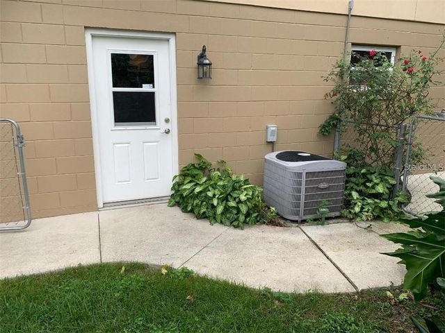 270 E LAKE AVENUE, Longwood, FL 32750