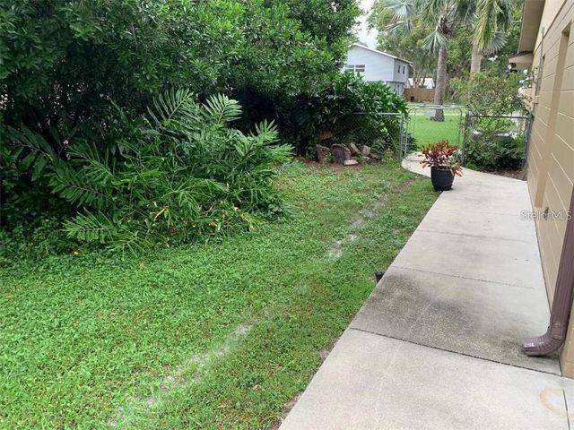 270 E LAKE AVENUE, Longwood, FL 32750