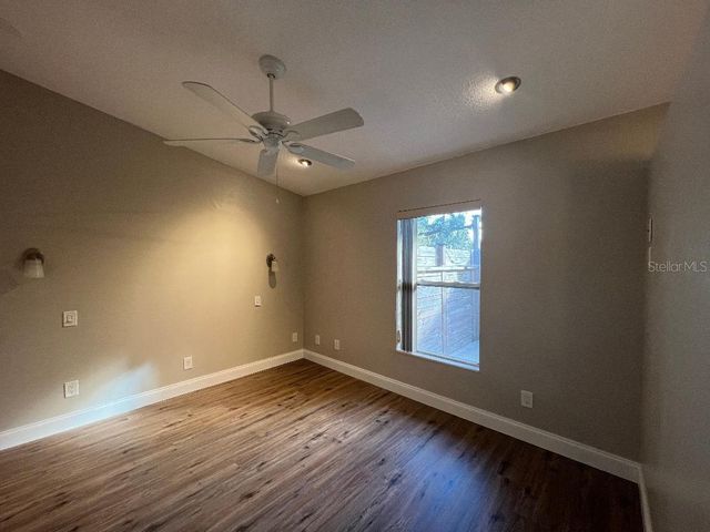 270 E LAKE AVENUE, Longwood, FL 32750