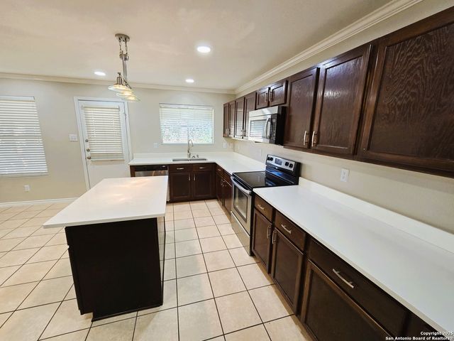 24611 Magnolia Falls, San Antonio, TX 78261