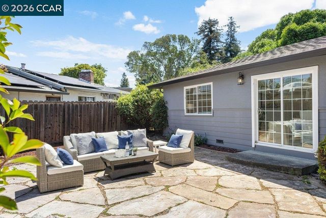 1139 Lovell Court, Concord, CA 94520