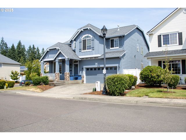 812 N 27TH Ave, Cornelius, OR 97113