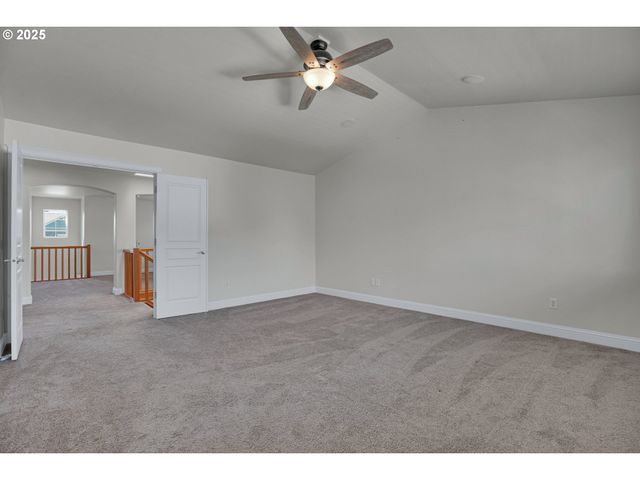 812 N 27TH Ave, Cornelius, OR 97113