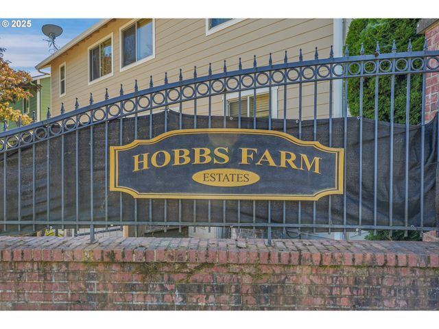 812 N 27TH Ave, Cornelius, OR 97113