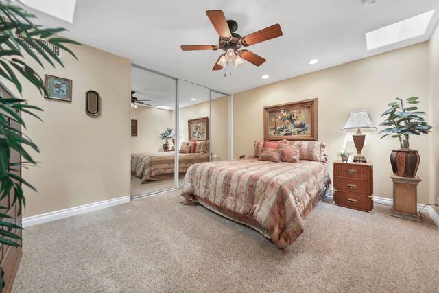 175 Las Lomas, Palm Desert, CA 92260
