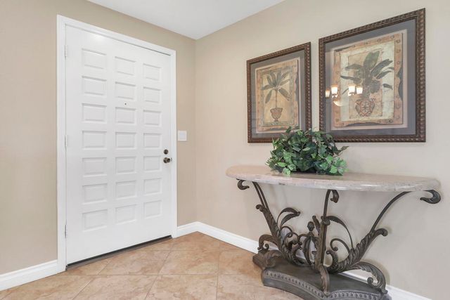 175 Las Lomas, Palm Desert, CA 92260