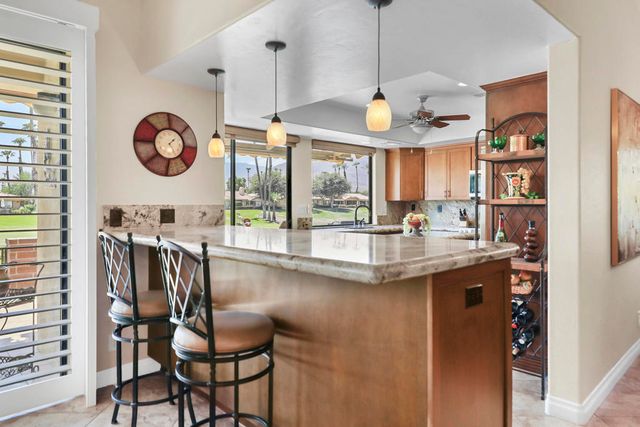 175 Las Lomas, Palm Desert, CA 92260
