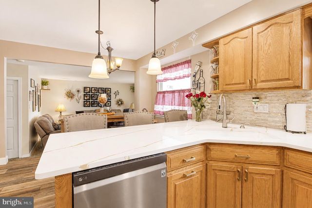 12 CASTOR CT, Blackwood, NJ 08012