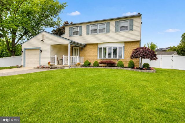 12 CASTOR CT, Blackwood, NJ 08012