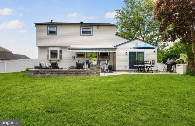 12 CASTOR CT, Blackwood, NJ 08012