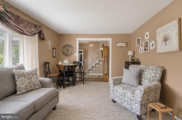 12 CASTOR CT, Blackwood, NJ 08012