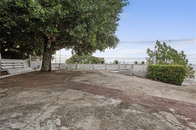 218 CALLE 6, Luquillo, PR 00773